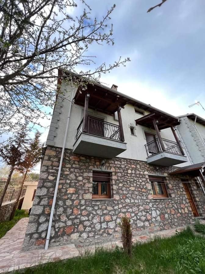 Vila Mata Voskopoje Luaran gambar
