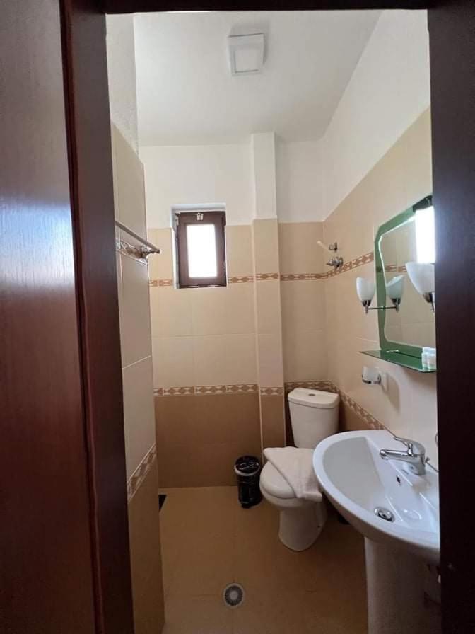 Vila Mata Voskopoje Luaran gambar