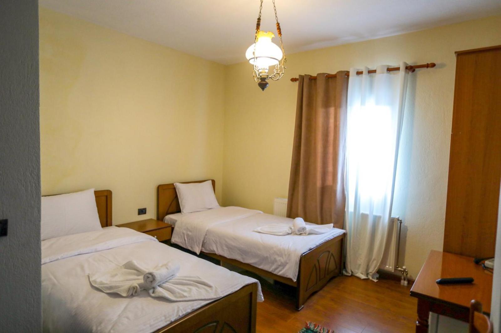 Vila Mata Voskopoje Luaran gambar